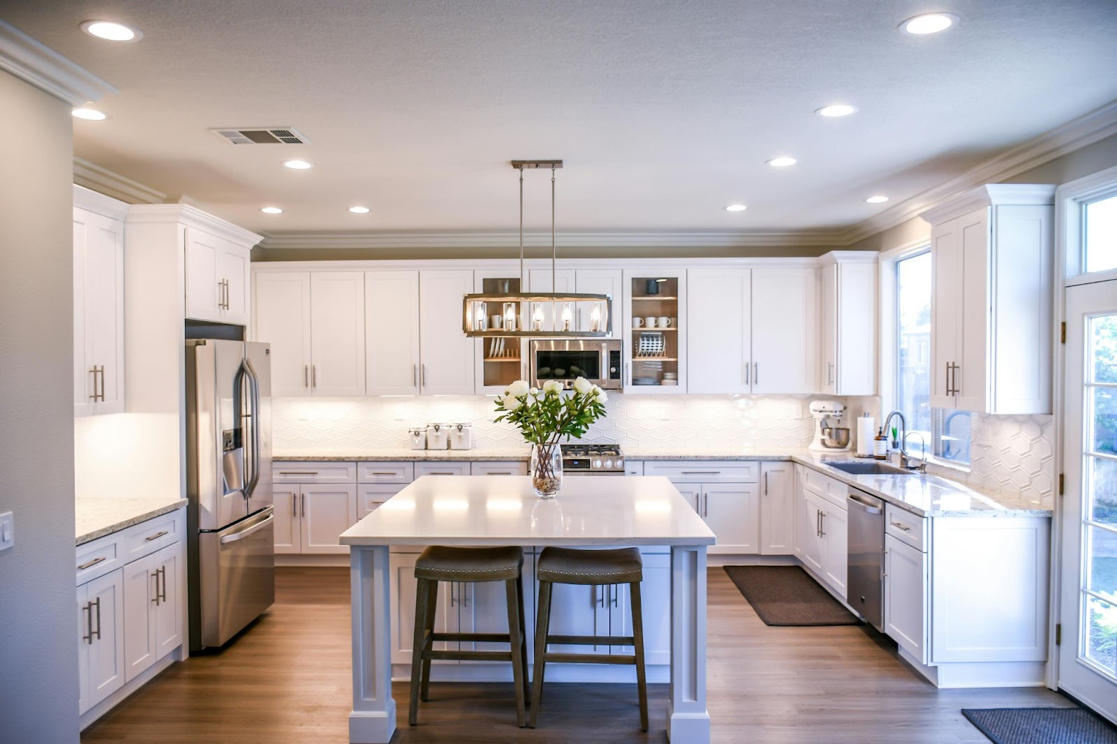 shaker-style-custom-cabinets-custom-cabinet-trends-icabinetry-direct